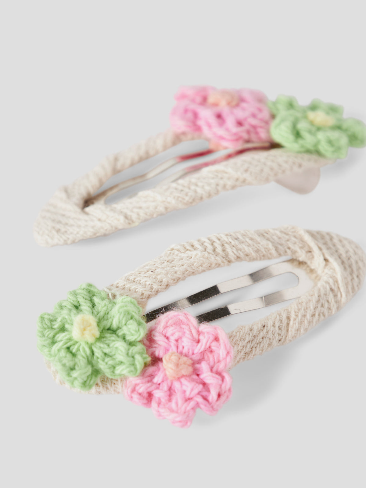 Name it Haarspängchen mit Häkelblumen