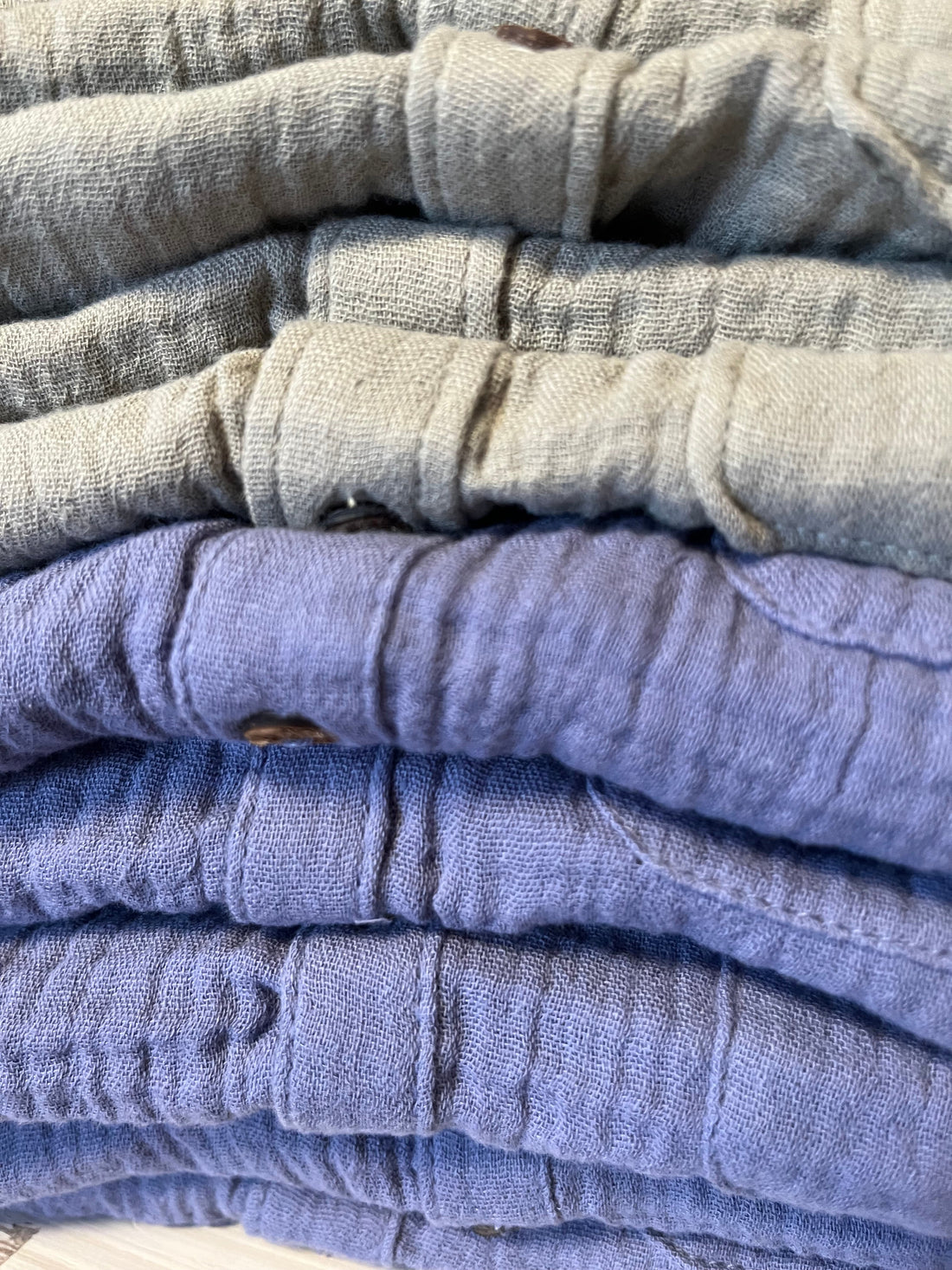 Musselin – Warum der weiche Baumwollstoff im Sommer perfekt für Babys und Kinder ist