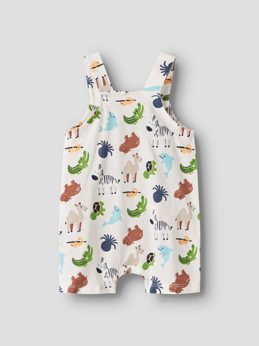 Name it Kurze Latzhose mit Alloverprint aus Bio-Baumwolle