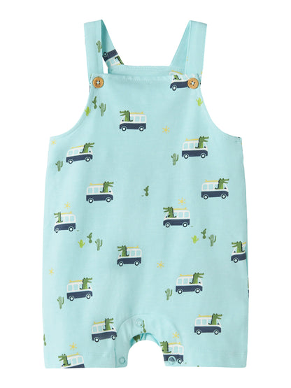 Name it Kurze Latzhose mit Alloverprint aus Bio-Baumwolle