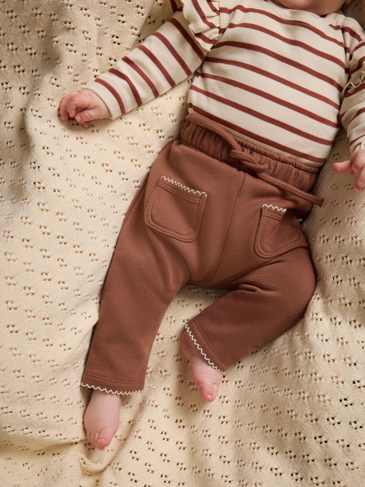 Lil'Atelier Sweathose Loose Fit aus Bio-Baumwolle