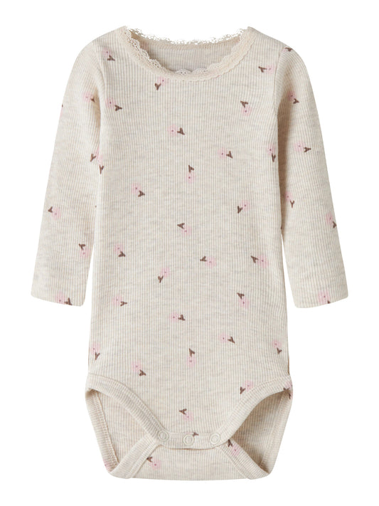 Name it Body Langarm mit kleinem Blümchenprint