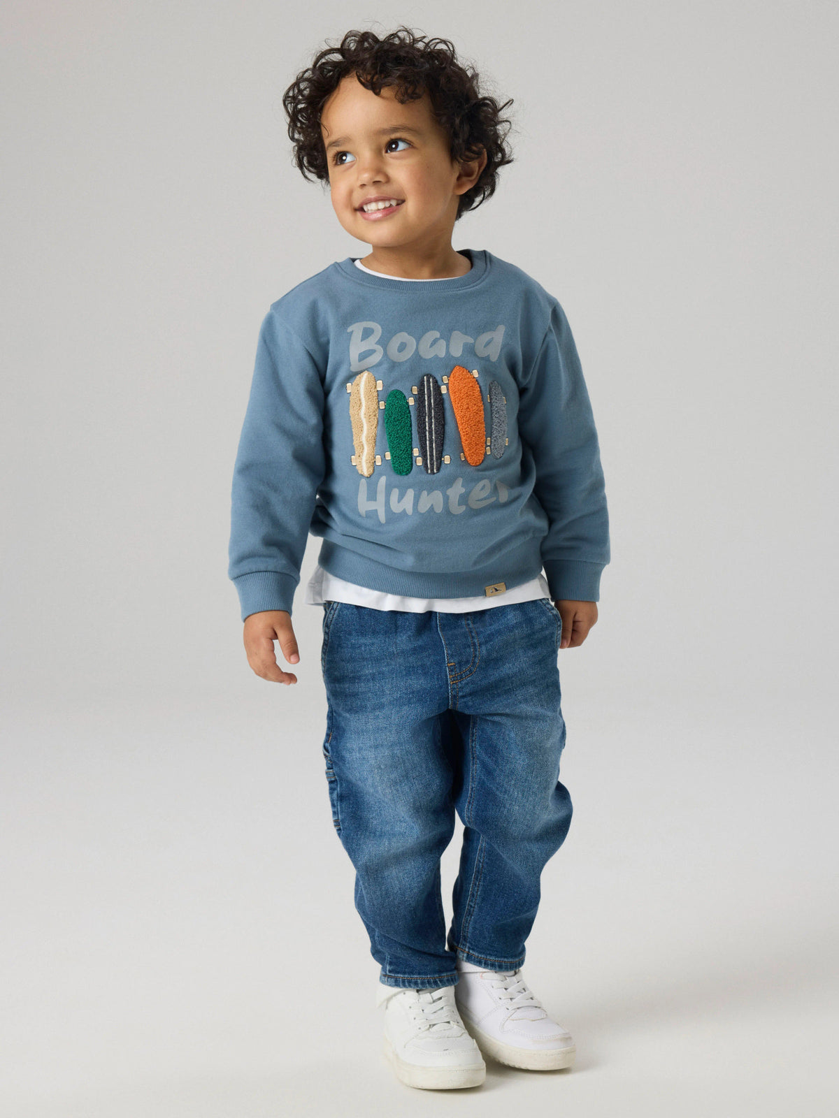 Name it Sweatshirt NIEL mit Skateboard-Applikation