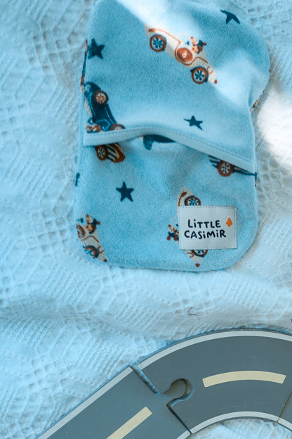 Little Casimir Lätzchen 'Boo' Sky Racers