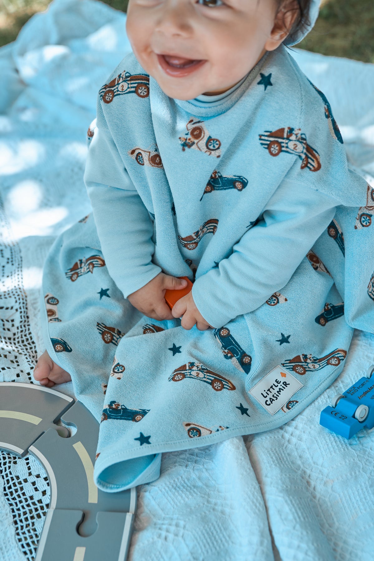 Little Casimir Lätzchen 'Boo' Sky Racers